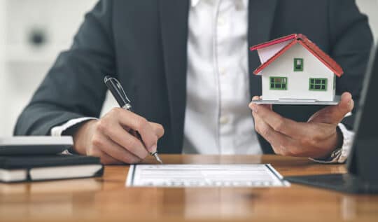 L’IPI tire la sonnette d’alarme : la pénurie importante d’agents immobiliers-syndics pourrait devenir problématique pour plus de 90.000 copropriétés